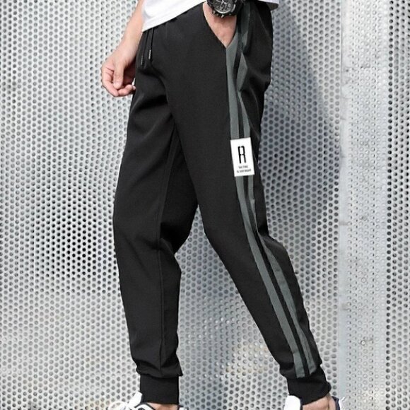 Preppy Black Men's Sweatpants - Picture 1 of 6